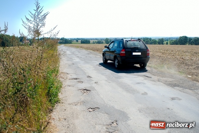 Zdjęcie w galerii na portalu naszraciborz.pl: Przy remoncie Ocickiej ważny jest jeden szczeg&oacute;ł! Chodzi o przebicie do Żerdzin wiadomości z regionu
