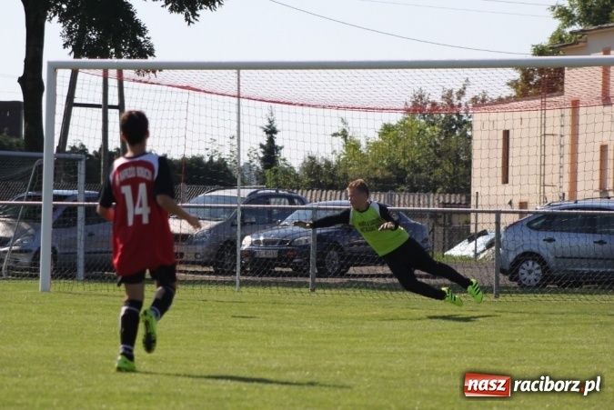 Zdjęcie w galerii na portalu naszraciborz.pl: Trampkarze KS Naprzód Borucin pokonali LKS Zameczek Czernicę  wiadomości z regionu
