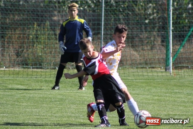 Zdjęcie w galerii na portalu naszraciborz.pl: Trampkarze KS Naprzód Borucin pokonali LKS Zameczek Czernicę  wiadomości z regionu
