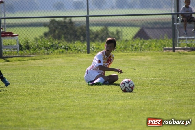 Zdjęcie w galerii na portalu naszraciborz.pl: Trampkarze KS Naprzód Borucin pokonali LKS Zameczek Czernicę  wiadomości z regionu