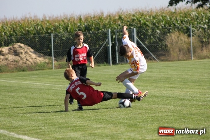Zdjęcie w galerii na portalu naszraciborz.pl: Trampkarze KS Naprzód Borucin pokonali LKS Zameczek Czernicę  wiadomości z regionu