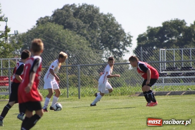 Zdjęcie w galerii na portalu naszraciborz.pl: Trampkarze KS Naprzód Borucin pokonali LKS Zameczek Czernicę  wiadomości z regionu