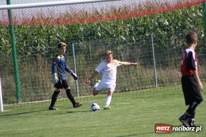Zdjęcie w galerii na portalu naszraciborz.pl: Trampkarze KS Naprzód Borucin pokonali LKS Zameczek Czernicę  wiadomości z regionu