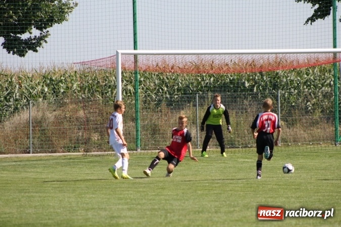 Zdjęcie w galerii na portalu naszraciborz.pl: Trampkarze KS Naprzód Borucin pokonali LKS Zameczek Czernicę  wiadomości z regionu