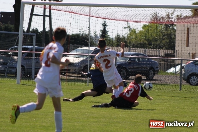 Zdjęcie w galerii na portalu naszraciborz.pl: Trampkarze KS Naprzód Borucin pokonali LKS Zameczek Czernicę  wiadomości z regionu