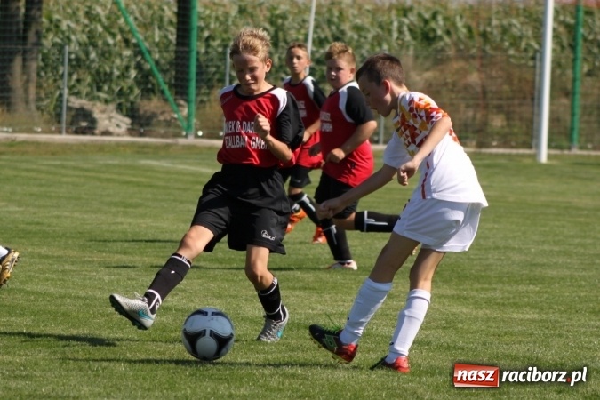 Zdjęcie w galerii na portalu naszraciborz.pl: Trampkarze KS Naprzód Borucin pokonali LKS Zameczek Czernicę  wiadomości z regionu