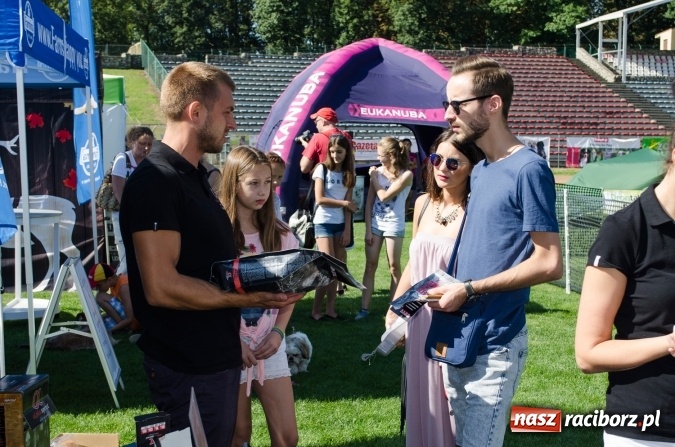 Zdjęcie w galerii na portalu naszraciborz.pl: Kosmiczny mondioring, czyli fotoreportaż z pierwszego dnia zawodów w Raciborzu wiadomości z regionu