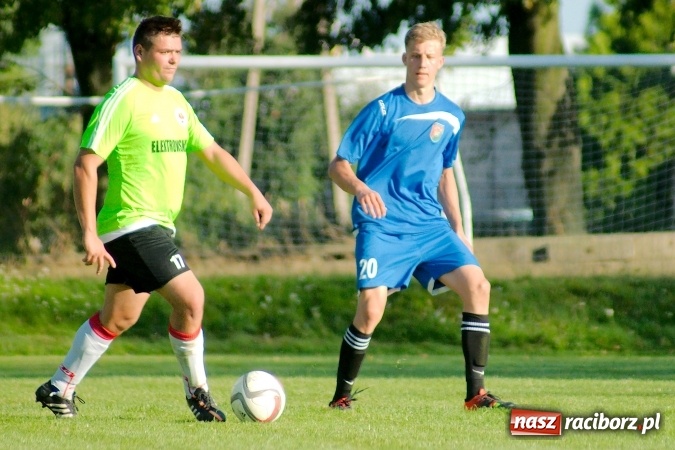 Zdjęcie w galerii na portalu naszraciborz.pl: A klasa: Nieudana pogoń Startu. Krzanowice nadal na czele wiadomości z regionu