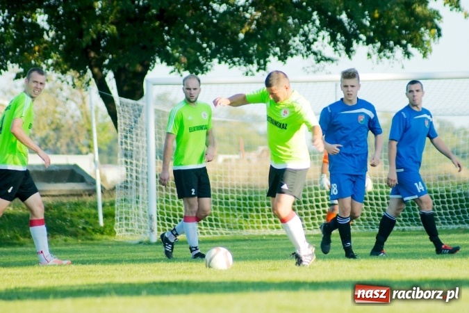 Zdjęcie w galerii na portalu naszraciborz.pl: A klasa: Nieudana pogoń Startu. Krzanowice nadal na czele wiadomości z regionu