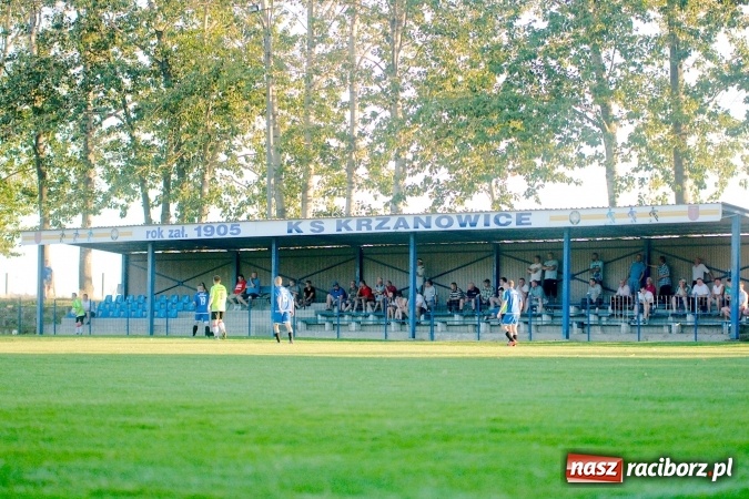 Zdjęcie w galerii na portalu naszraciborz.pl: A klasa: Nieudana pogoń Startu. Krzanowice nadal na czele wiadomości z regionu