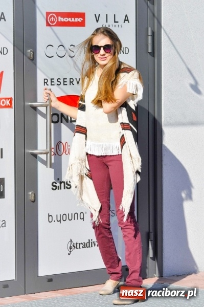 Zdjęcie w galerii na portalu naszraciborz.pl: Zara, Mango, Bershka & Co - nowy towar w Outlet de Luxx  wiadomości z regionu