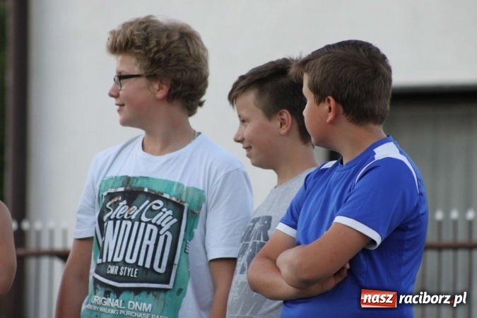 Zdjęcie w galerii na portalu naszraciborz.pl: Street workout atrakcją pierwszego dnia festynu w Wojnowicach wiadomości z regionu