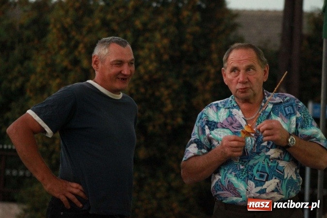 Zdjęcie w galerii na portalu naszraciborz.pl: Street workout atrakcją pierwszego dnia festynu w Wojnowicach wiadomości z regionu