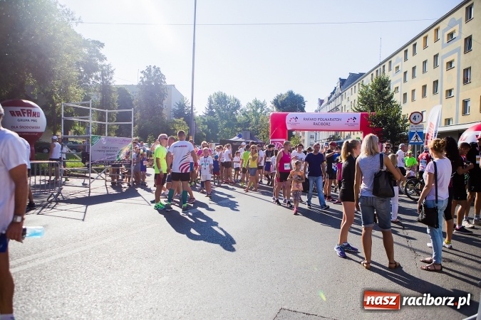 Zdjęcie w galerii na portalu naszraciborz.pl: II Rafako Półmaraton Racibórz. Trzy miejsca na podium dla Kenijczyków i rekord trasy wiadomości z regionu