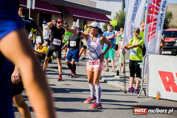 Zdjęcie w galerii na portalu naszraciborz.pl: II Rafako Półmaraton Racibórz. Trzy miejsca na podium dla Kenijczyków i rekord trasy wiadomości z regionu