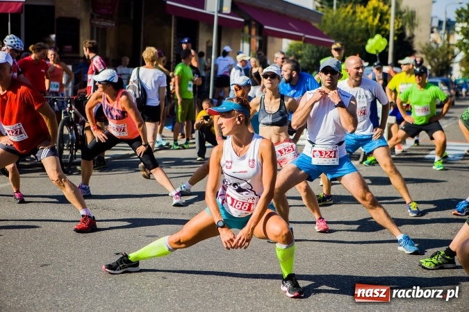 Zdjęcie w galerii na portalu naszraciborz.pl: II Rafako Półmaraton Racibórz. Trzy miejsca na podium dla Kenijczyków i rekord trasy wiadomości z regionu