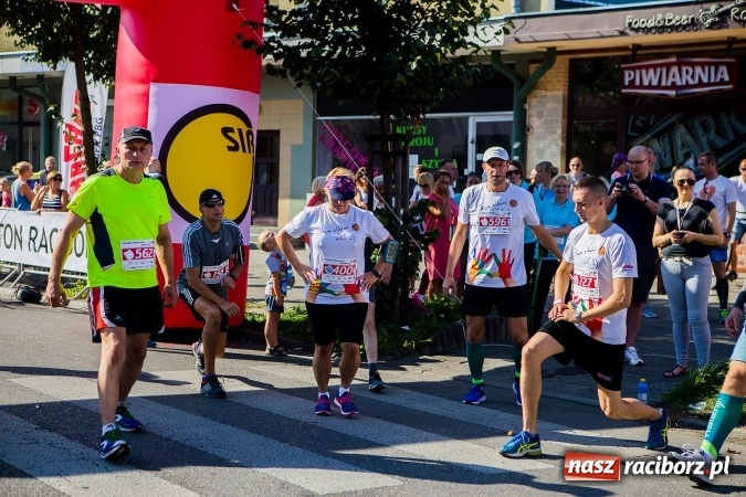 Zdjęcie w galerii na portalu naszraciborz.pl: II Rafako Półmaraton Racibórz. Trzy miejsca na podium dla Kenijczyków i rekord trasy wiadomości z regionu