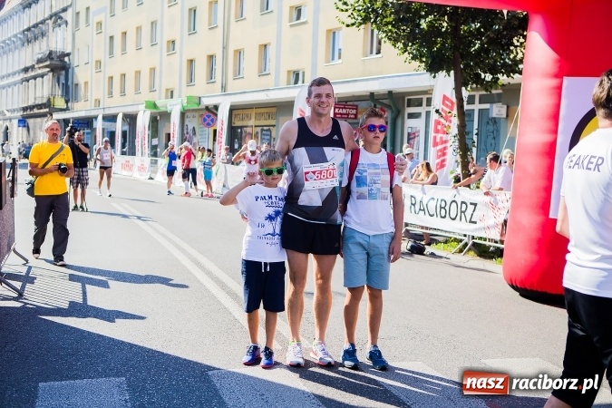 Zdjęcie w galerii na portalu naszraciborz.pl: II Rafako Półmaraton Racibórz. Trzy miejsca na podium dla Kenijczyków i rekord trasy wiadomości z regionu