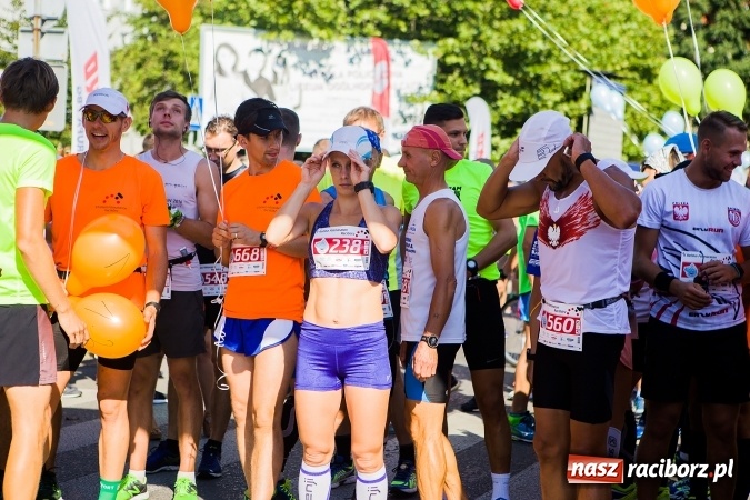 Zdjęcie w galerii na portalu naszraciborz.pl: II Rafako Półmaraton Racibórz. Trzy miejsca na podium dla Kenijczyków i rekord trasy wiadomości z regionu