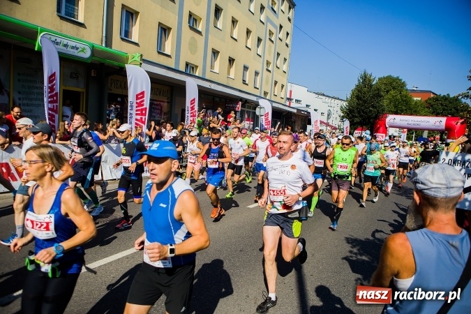 Zdjęcie w galerii na portalu naszraciborz.pl: II Rafako Półmaraton Racibórz. Trzy miejsca na podium dla Kenijczyków i rekord trasy wiadomości z regionu