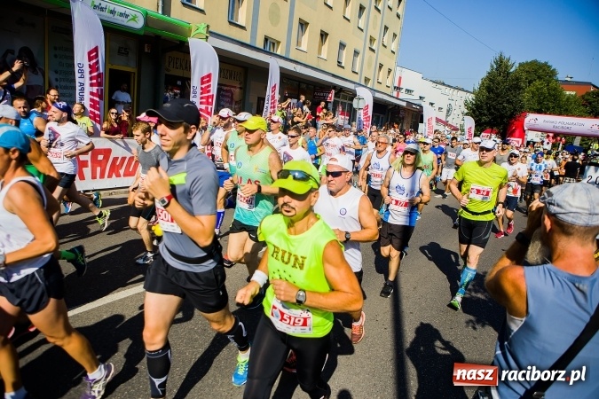 Zdjęcie w galerii na portalu naszraciborz.pl: II Rafako Półmaraton Racibórz. Trzy miejsca na podium dla Kenijczyków i rekord trasy wiadomości z regionu