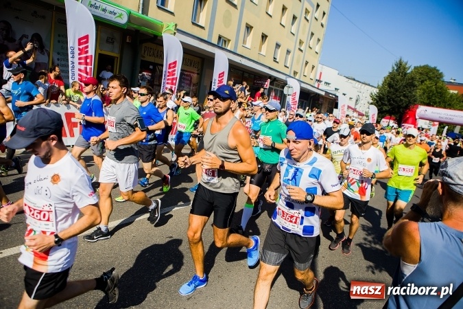 Zdjęcie w galerii na portalu naszraciborz.pl: II Rafako Półmaraton Racibórz. Trzy miejsca na podium dla Kenijczyków i rekord trasy wiadomości z regionu