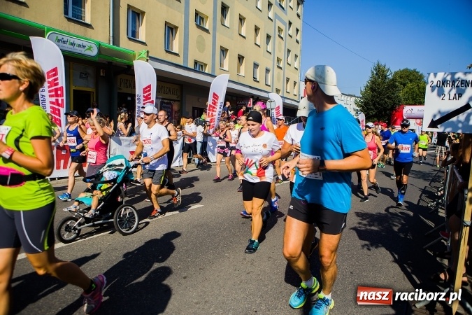 Zdjęcie w galerii na portalu naszraciborz.pl: II Rafako Półmaraton Racibórz. Trzy miejsca na podium dla Kenijczyków i rekord trasy wiadomości z regionu