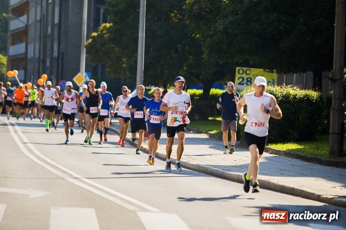 Zdjęcie w galerii na portalu naszraciborz.pl: II Rafako Półmaraton Racibórz. Trzy miejsca na podium dla Kenijczyków i rekord trasy wiadomości z regionu