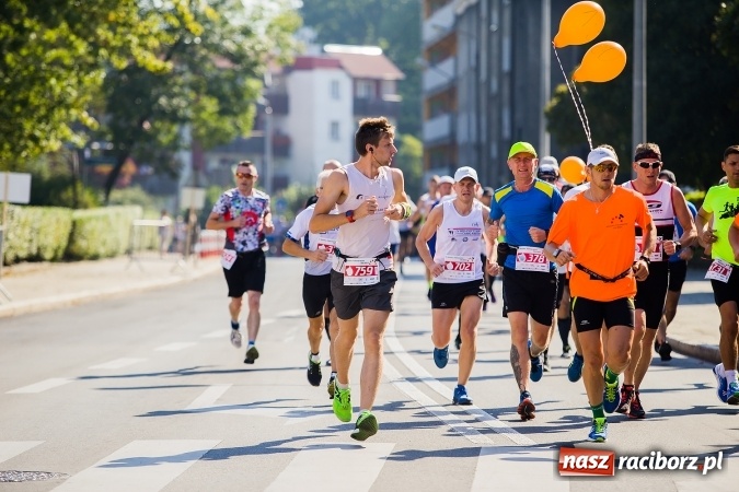 Zdjęcie w galerii na portalu naszraciborz.pl: II Rafako Półmaraton Racibórz. Trzy miejsca na podium dla Kenijczyków i rekord trasy wiadomości z regionu