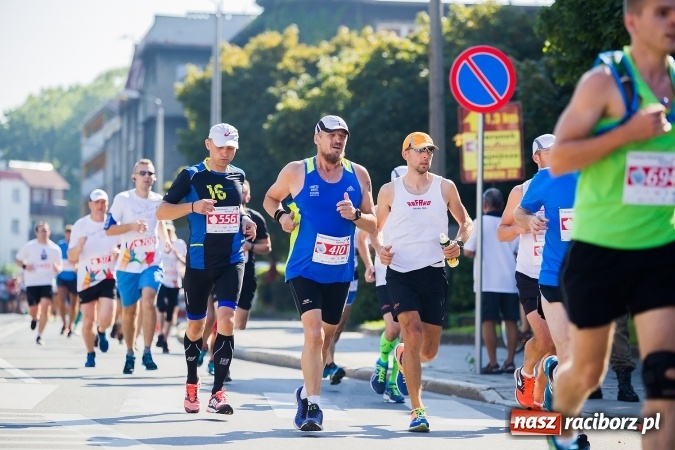 Zdjęcie w galerii na portalu naszraciborz.pl: II Rafako Półmaraton Racibórz. Trzy miejsca na podium dla Kenijczyków i rekord trasy wiadomości z regionu