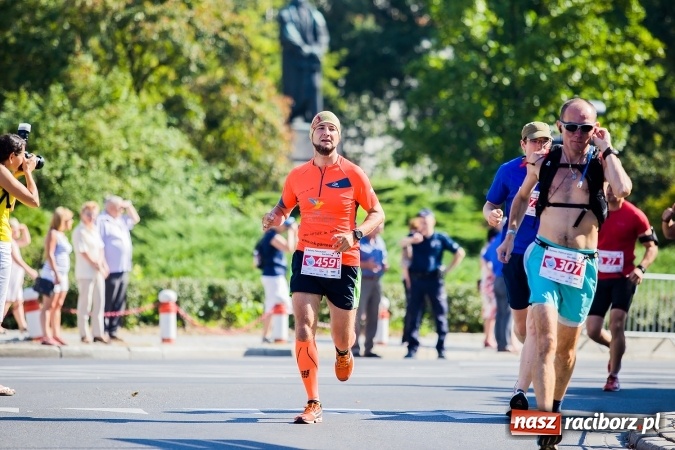 Zdjęcie w galerii na portalu naszraciborz.pl: II Rafako Półmaraton Racibórz. Trzy miejsca na podium dla Kenijczyków i rekord trasy wiadomości z regionu