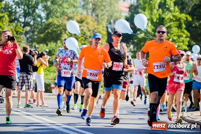 Zdjęcie w galerii na portalu naszraciborz.pl: II Rafako Półmaraton Racibórz. Trzy miejsca na podium dla Kenijczyków i rekord trasy wiadomości z regionu