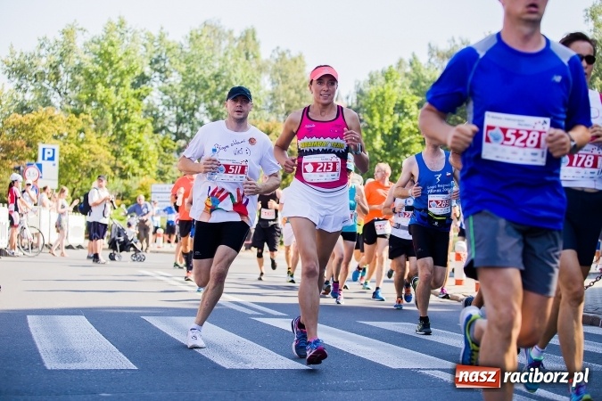 Zdjęcie w galerii na portalu naszraciborz.pl: II Rafako Półmaraton Racibórz. Trzy miejsca na podium dla Kenijczyków i rekord trasy wiadomości z regionu