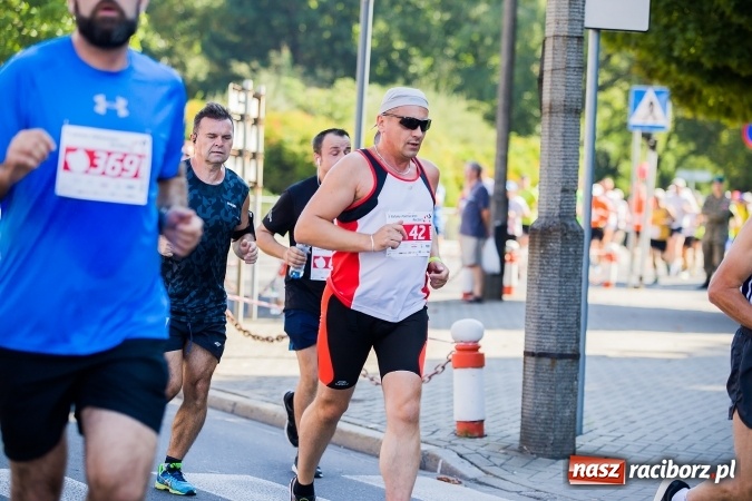 Zdjęcie w galerii na portalu naszraciborz.pl: II Rafako Półmaraton Racibórz. Trzy miejsca na podium dla Kenijczyków i rekord trasy wiadomości z regionu