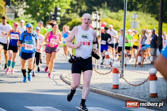 Zdjęcie w galerii na portalu naszraciborz.pl: II Rafako Półmaraton Racibórz. Trzy miejsca na podium dla Kenijczyków i rekord trasy wiadomości z regionu