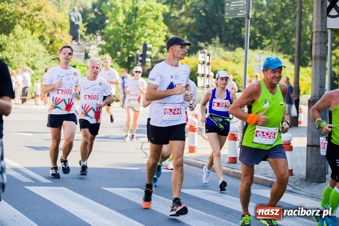 Zdjęcie w galerii na portalu naszraciborz.pl: II Rafako Półmaraton Racibórz. Trzy miejsca na podium dla Kenijczyków i rekord trasy wiadomości z regionu