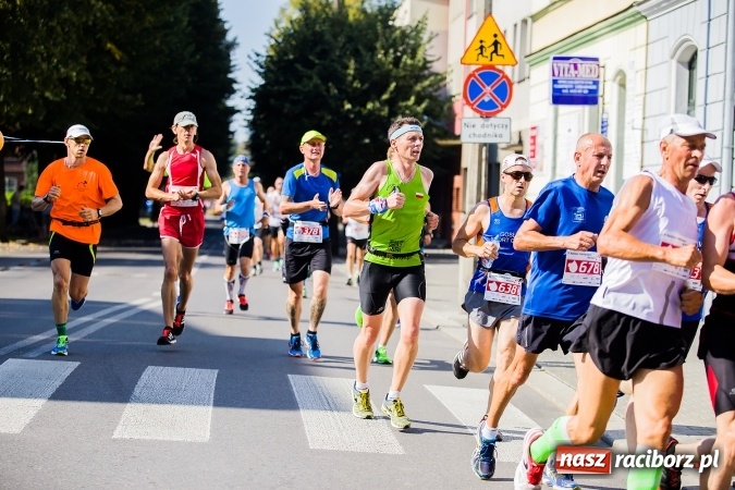 Zdjęcie w galerii na portalu naszraciborz.pl: II Rafako Półmaraton Racibórz. Trzy miejsca na podium dla Kenijczyków i rekord trasy wiadomości z regionu