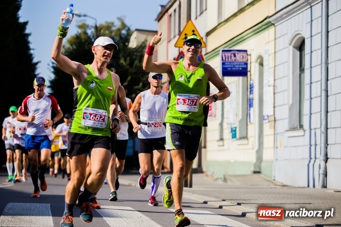 Zdjęcie w galerii na portalu naszraciborz.pl: II Rafako Półmaraton Racibórz. Trzy miejsca na podium dla Kenijczyków i rekord trasy wiadomości z regionu