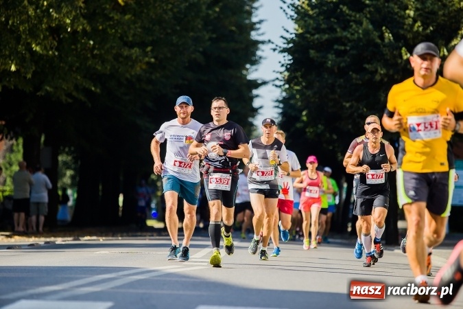 Zdjęcie w galerii na portalu naszraciborz.pl: II Rafako Półmaraton Racibórz. Trzy miejsca na podium dla Kenijczyków i rekord trasy wiadomości z regionu