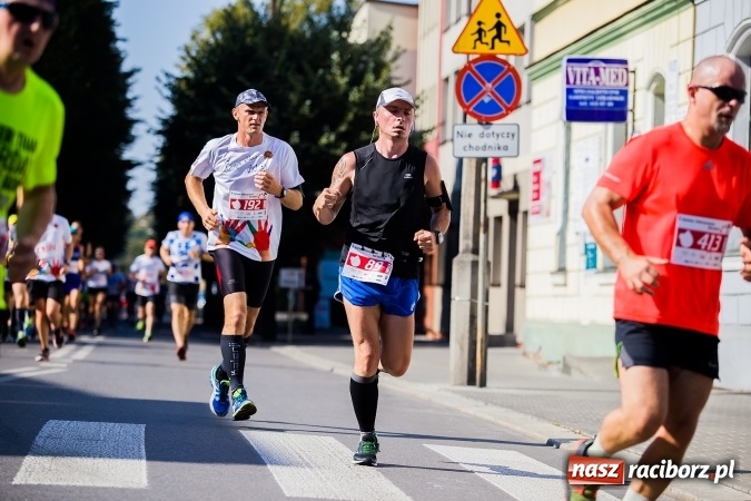 Zdjęcie w galerii na portalu naszraciborz.pl: II Rafako Półmaraton Racibórz. Trzy miejsca na podium dla Kenijczyków i rekord trasy wiadomości z regionu