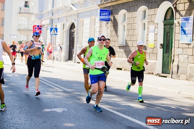 Zdjęcie w galerii na portalu naszraciborz.pl: II Rafako Półmaraton Racibórz. Trzy miejsca na podium dla Kenijczyków i rekord trasy wiadomości z regionu