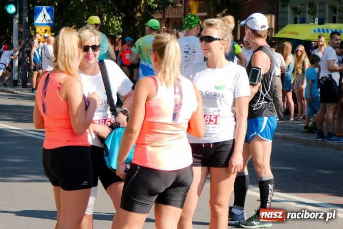 Zdjęcie w galerii na portalu naszraciborz.pl: II Rafako Półmaraton Racibórz. Trzy miejsca na podium dla Kenijczyków i rekord trasy wiadomości z regionu