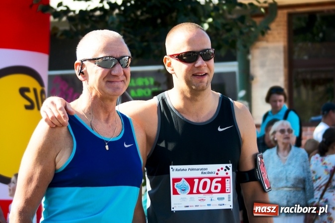 Zdjęcie w galerii na portalu naszraciborz.pl: II Rafako Półmaraton Racibórz. Trzy miejsca na podium dla Kenijczyków i rekord trasy wiadomości z regionu
