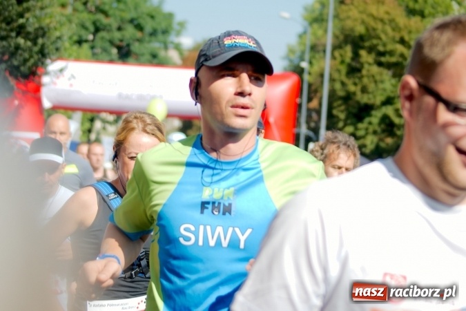 Zdjęcie w galerii na portalu naszraciborz.pl: II Rafako Półmaraton Racibórz. Trzy miejsca na podium dla Kenijczyków i rekord trasy wiadomości z regionu