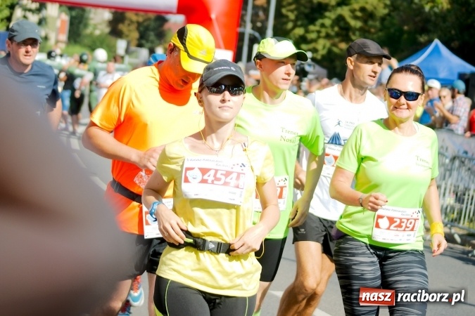 Zdjęcie w galerii na portalu naszraciborz.pl: II Rafako Półmaraton Racibórz. Trzy miejsca na podium dla Kenijczyków i rekord trasy wiadomości z regionu