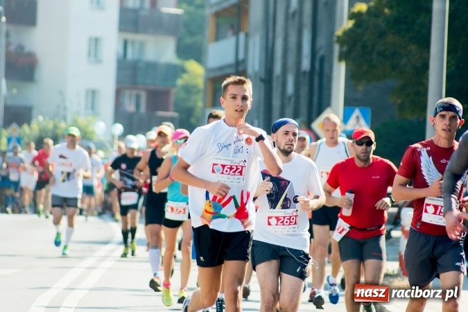 Zdjęcie w galerii na portalu naszraciborz.pl: II Rafako Półmaraton Racibórz. Trzy miejsca na podium dla Kenijczyków i rekord trasy wiadomości z regionu