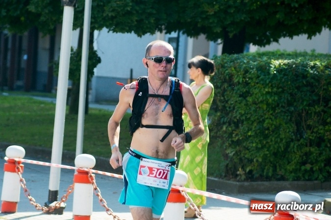 Zdjęcie w galerii na portalu naszraciborz.pl: II Rafako Półmaraton Racibórz. Trzy miejsca na podium dla Kenijczyków i rekord trasy wiadomości z regionu
