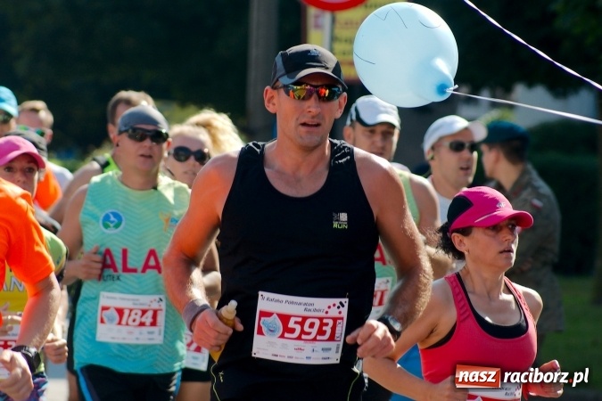 Zdjęcie w galerii na portalu naszraciborz.pl: II Rafako Półmaraton Racibórz. Trzy miejsca na podium dla Kenijczyków i rekord trasy wiadomości z regionu