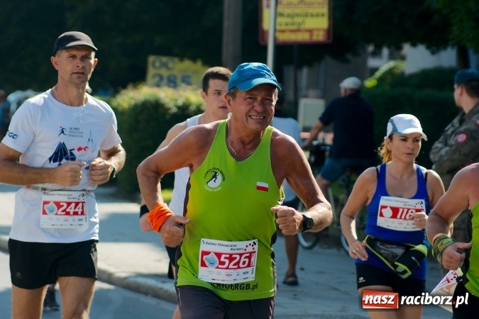 Zdjęcie w galerii na portalu naszraciborz.pl: II Rafako Półmaraton Racibórz. Trzy miejsca na podium dla Kenijczyków i rekord trasy wiadomości z regionu
