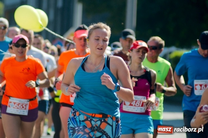 Zdjęcie w galerii na portalu naszraciborz.pl: II Rafako Półmaraton Racibórz. Trzy miejsca na podium dla Kenijczyków i rekord trasy wiadomości z regionu